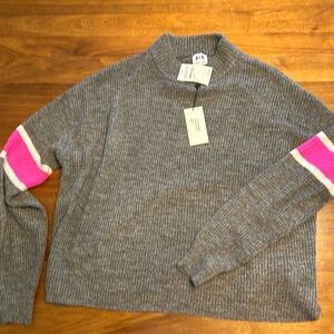 NWT John + Jenn Grey Knit Sweater